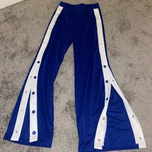 Sporty chic open leg pants